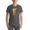 Unisex t-shirt with a picture of a mint julep on it.