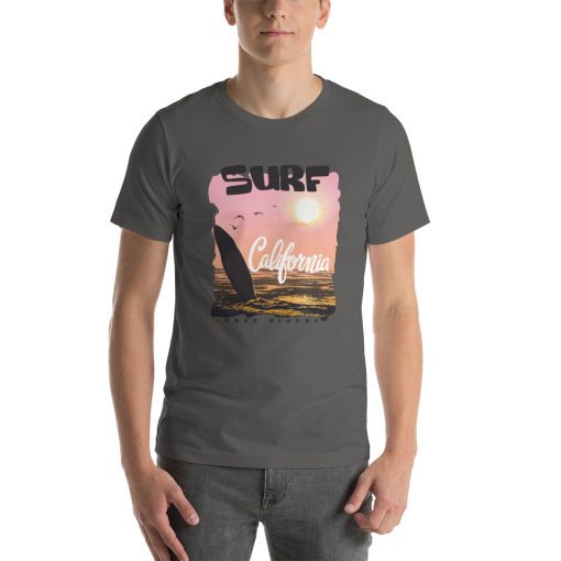 Unisex t-shirt that says "surf California" on it with a picture of a beach at sunset.